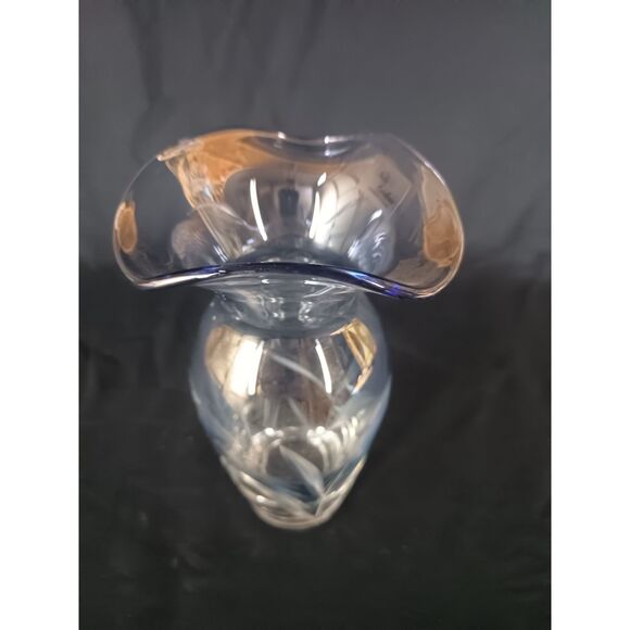 Clear Thick Smoky Glass Vase With Etched Floral Patterns from Noble Excellence - Picture 3 of 10